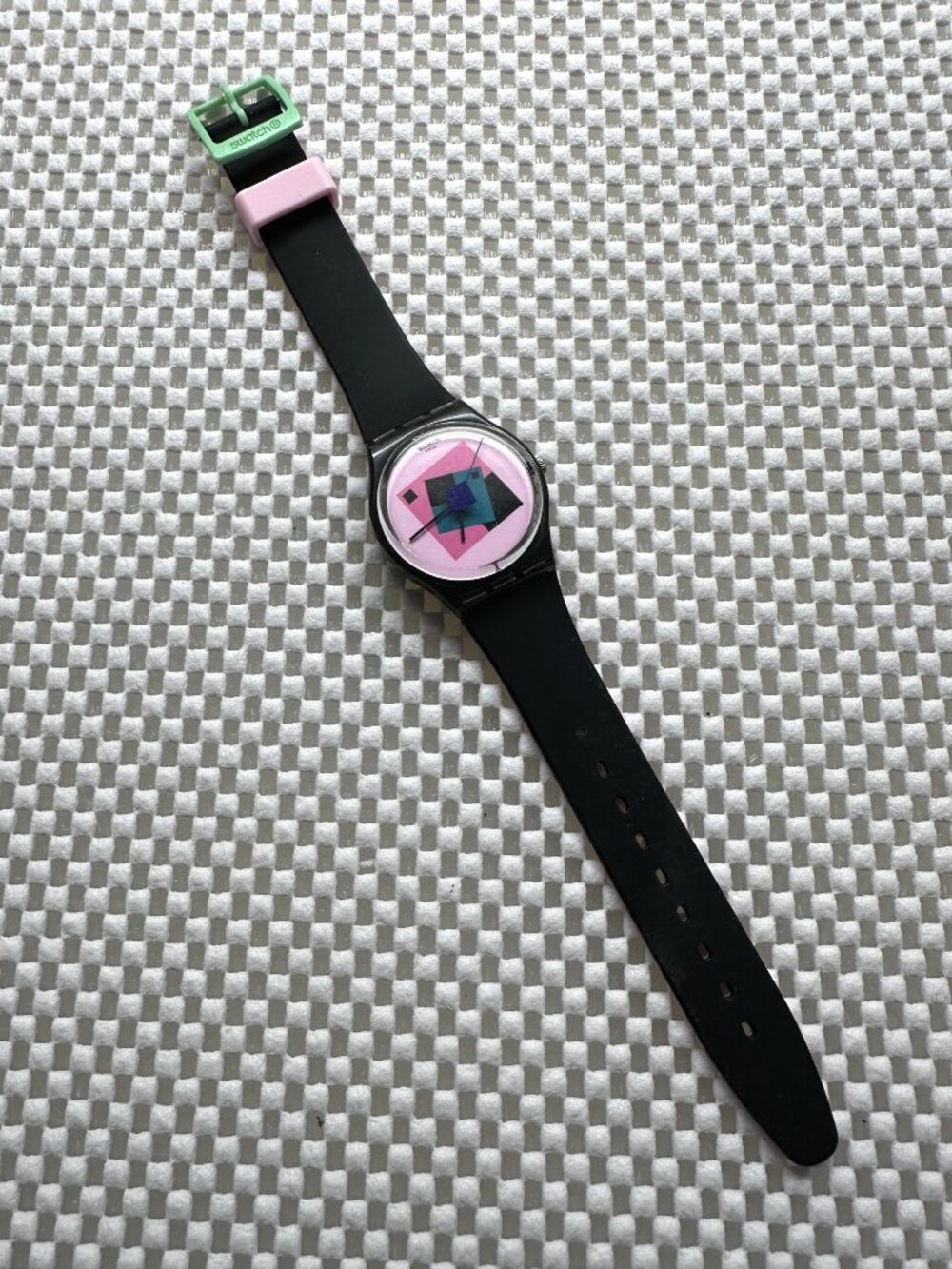 Swatch Watch Crazy Square GA109 Classic 2014 - Picture 5 of 8
